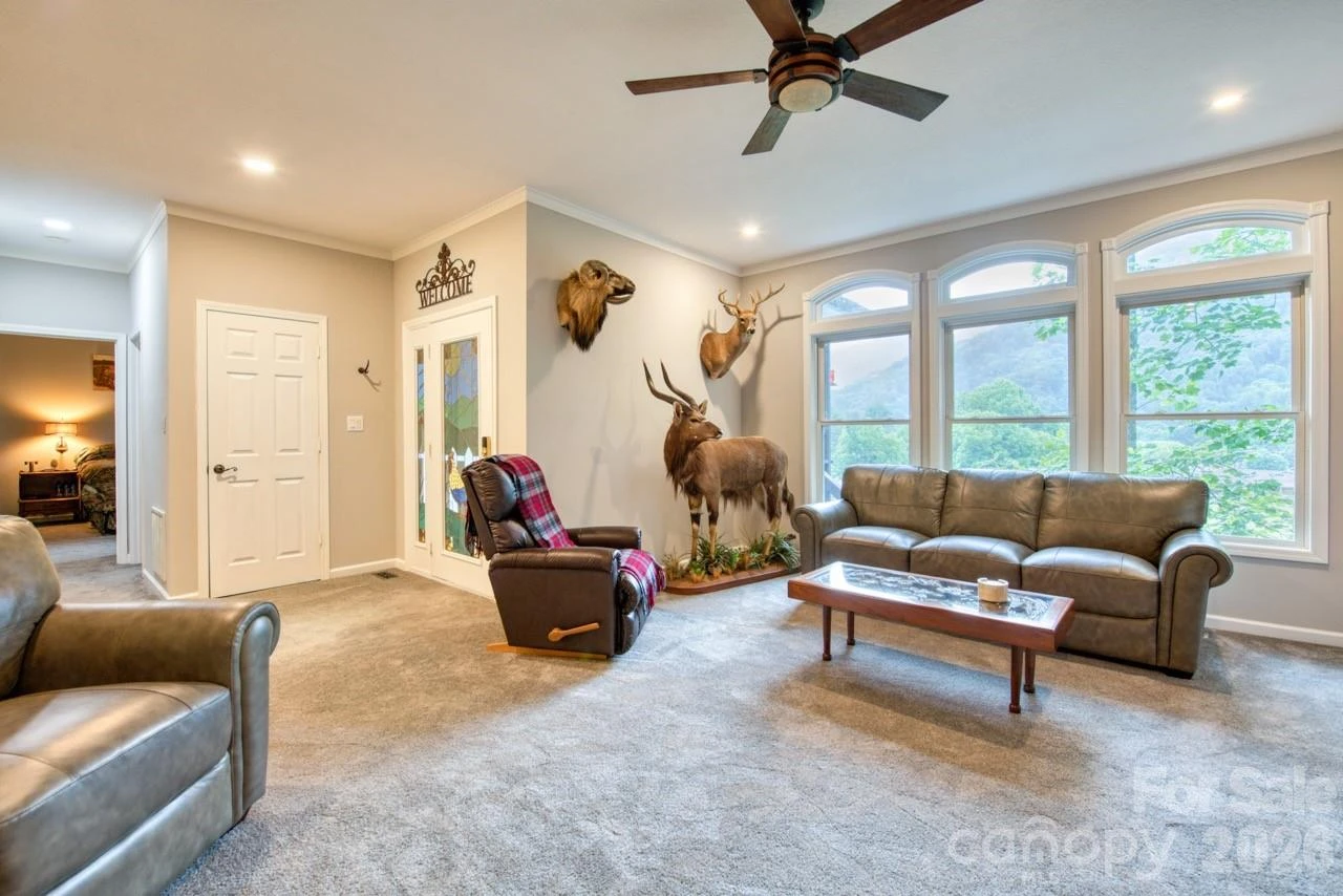 7 Higel Lane - Photo 13