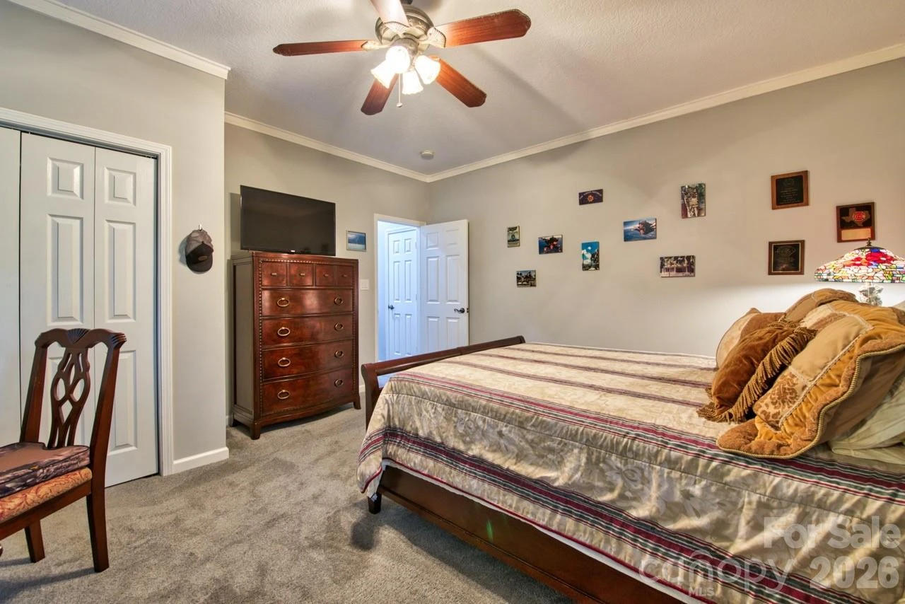 7 Higel Lane - Photo 20