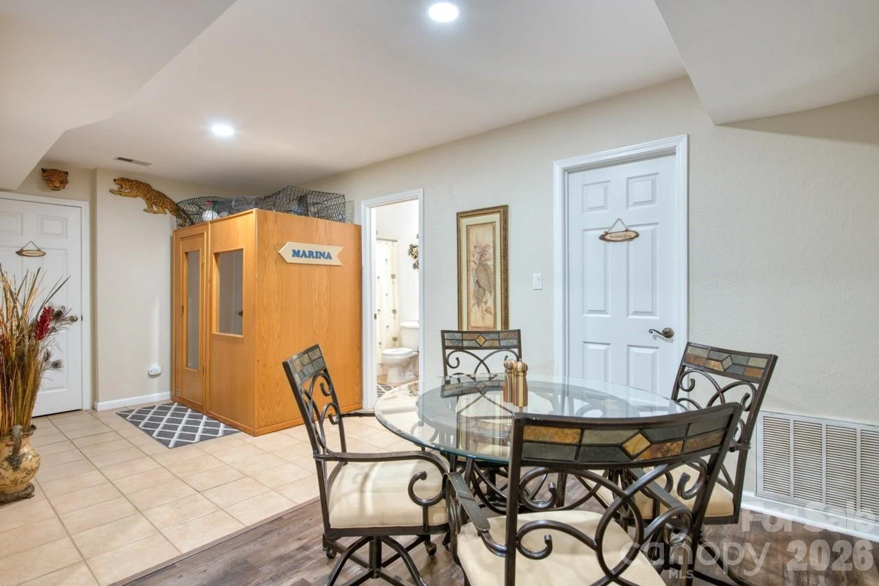 7 Higel Lane - Photo 33