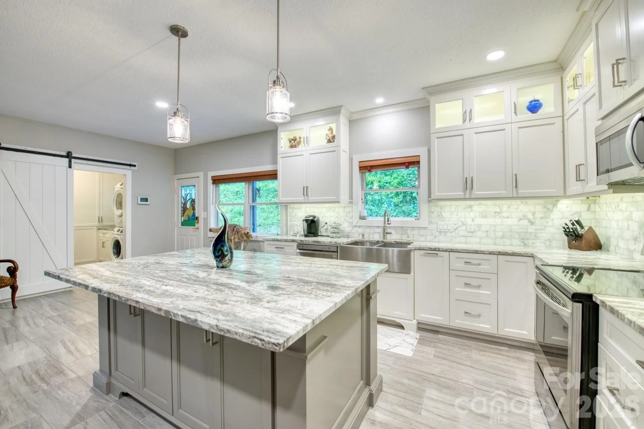 7 Higel Lane - Photo 6