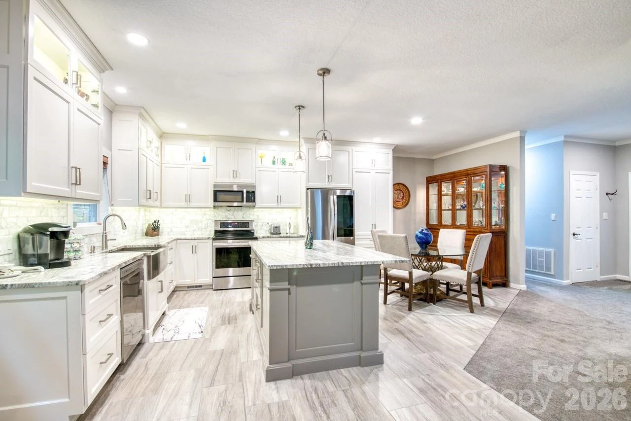 7 Higel Lane - Photo 8