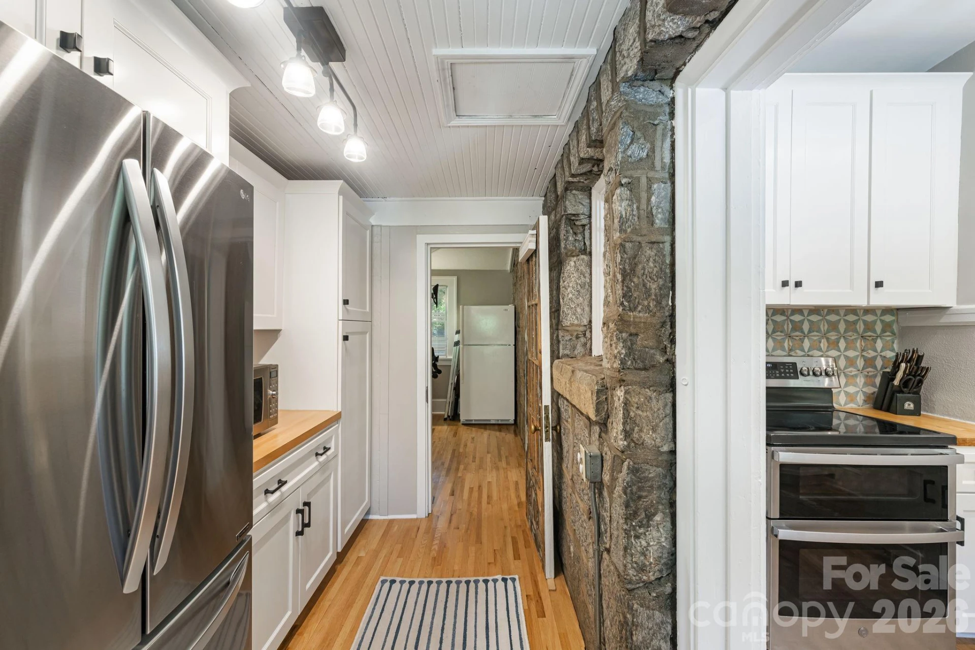 25 Saint Dunstans Circle - Photo 15