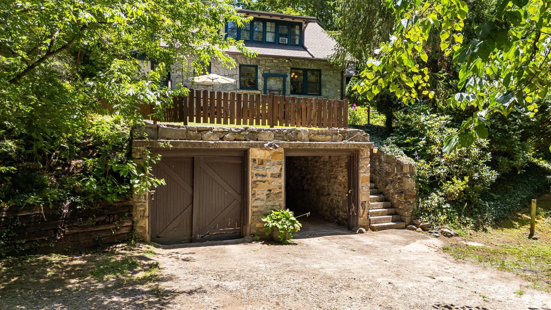 25 Saint Dunstans Circle - Photo 3