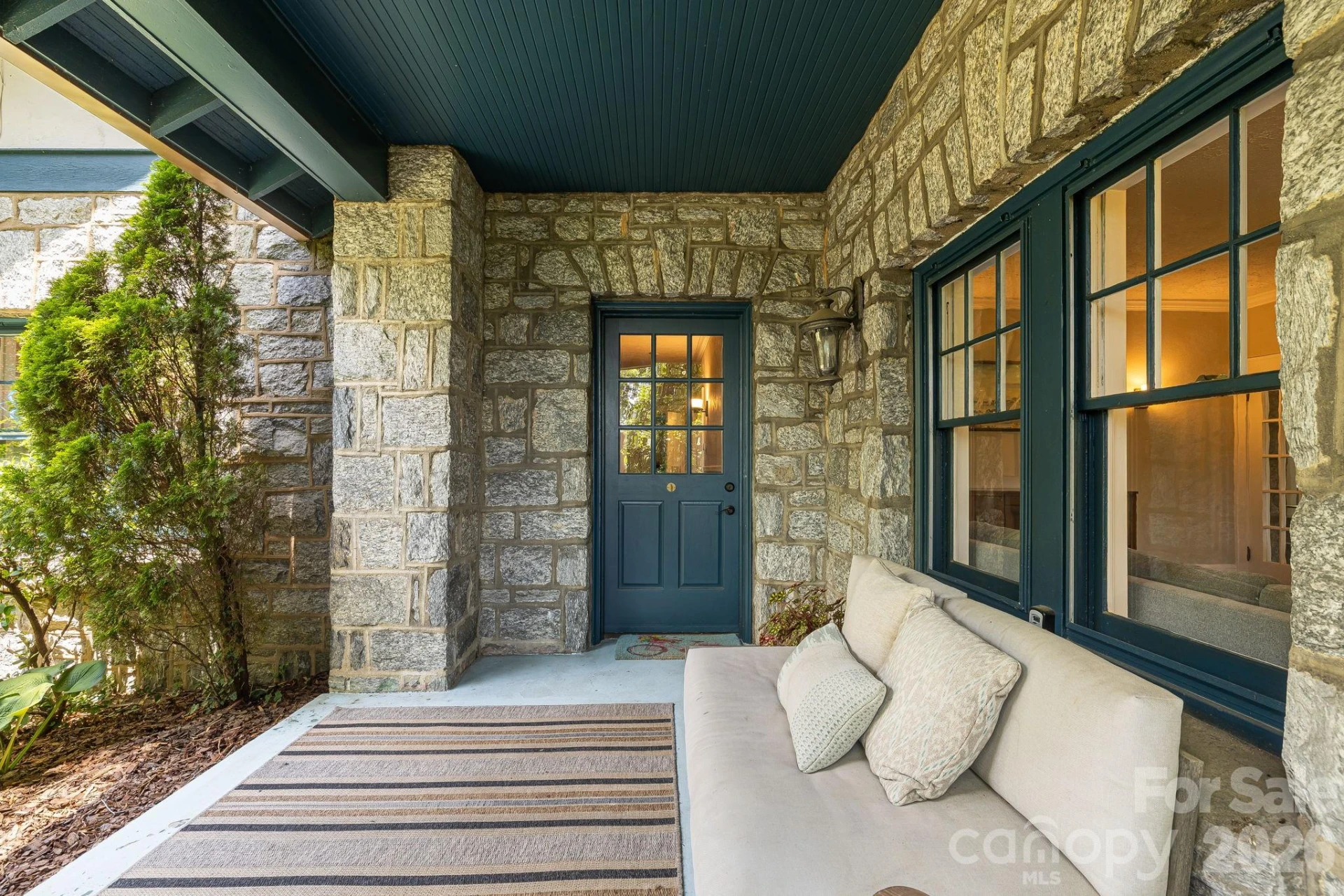 25 Saint Dunstans Circle - Photo 31
