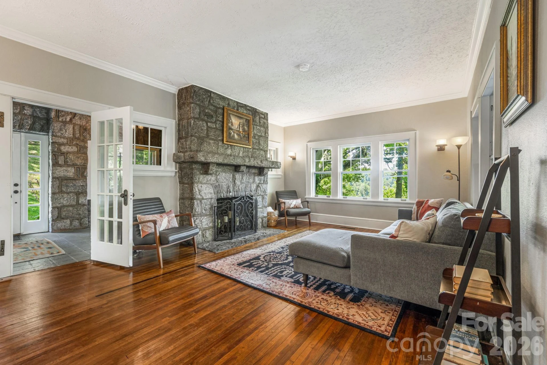 25 Saint Dunstans Circle - Photo 8