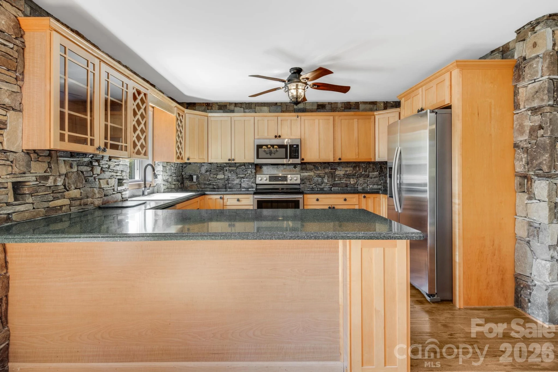 88 Mayflower Court - Photo 13