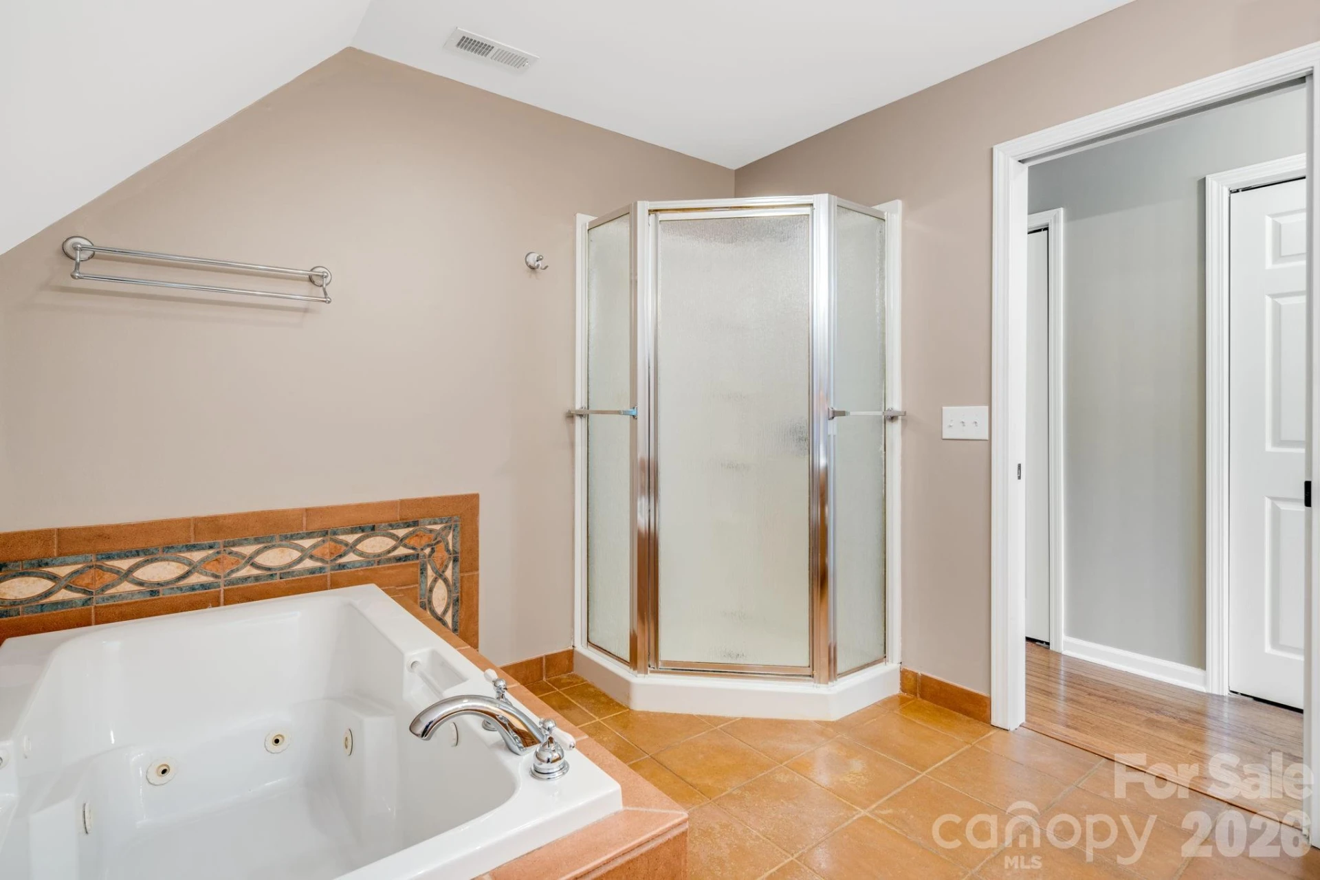 88 Mayflower Court - Photo 24