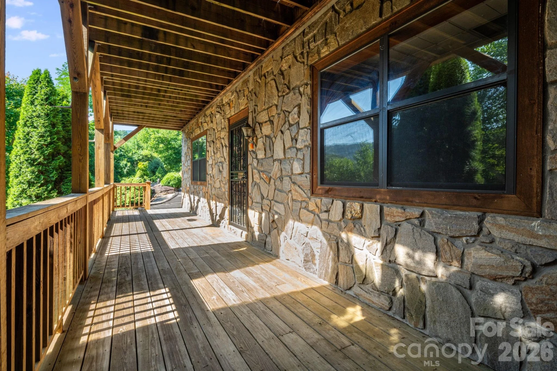 88 Mayflower Court - Photo 32