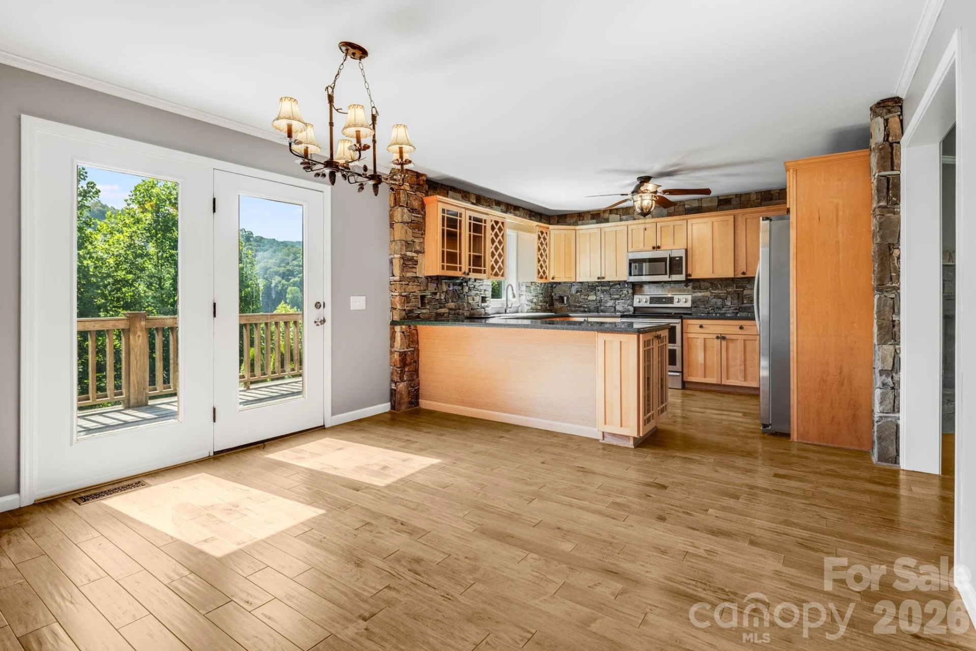 88 Mayflower Court - Photo 10