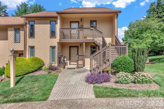 117 Pebble Creek Drive