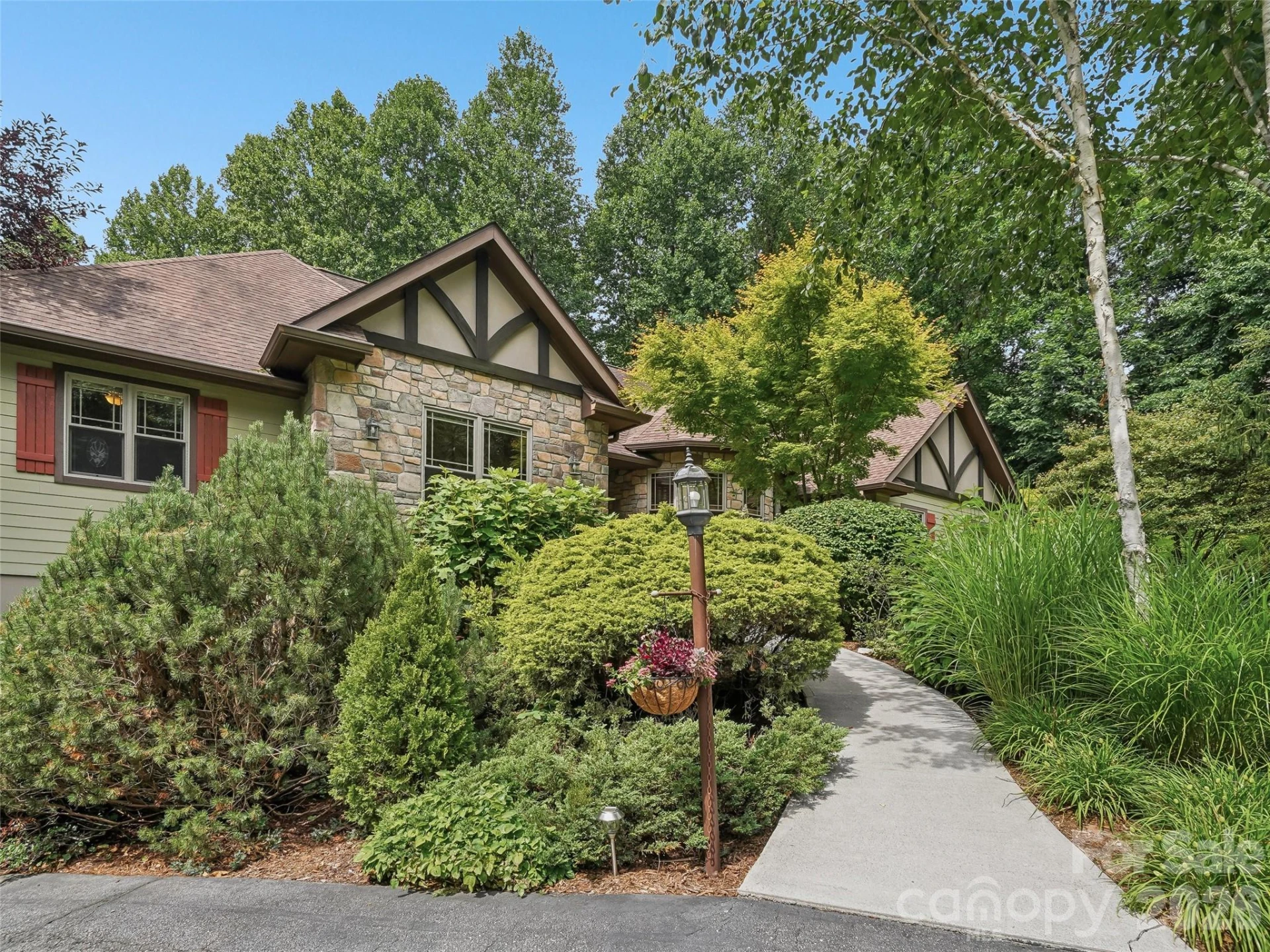 300 Pinnacle Peak Lane - Photo 2