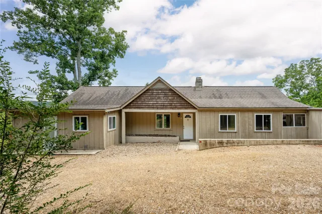 811 Town Mountain Road