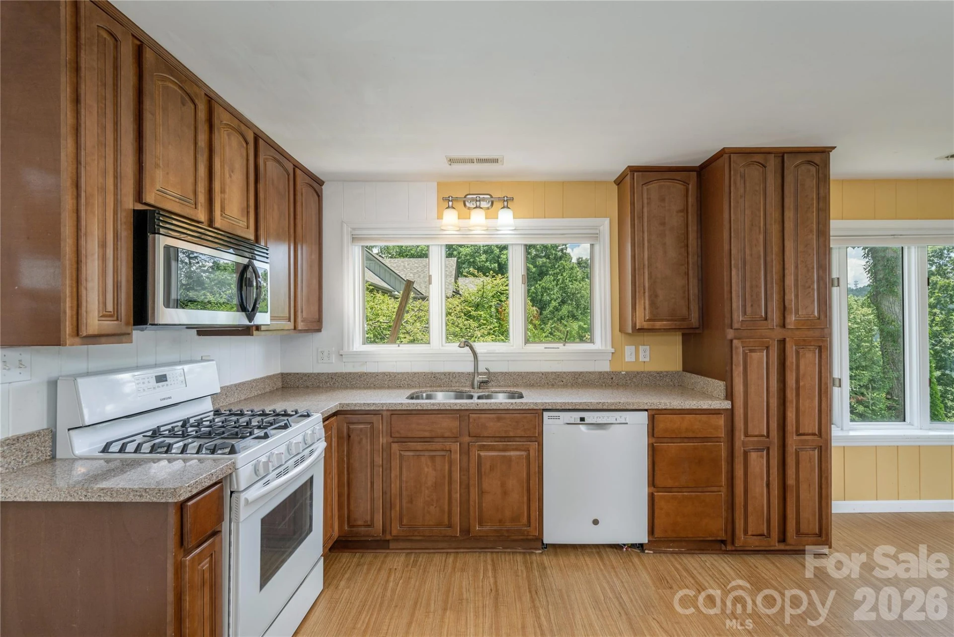 811 Town Mountain Road - Photo 9