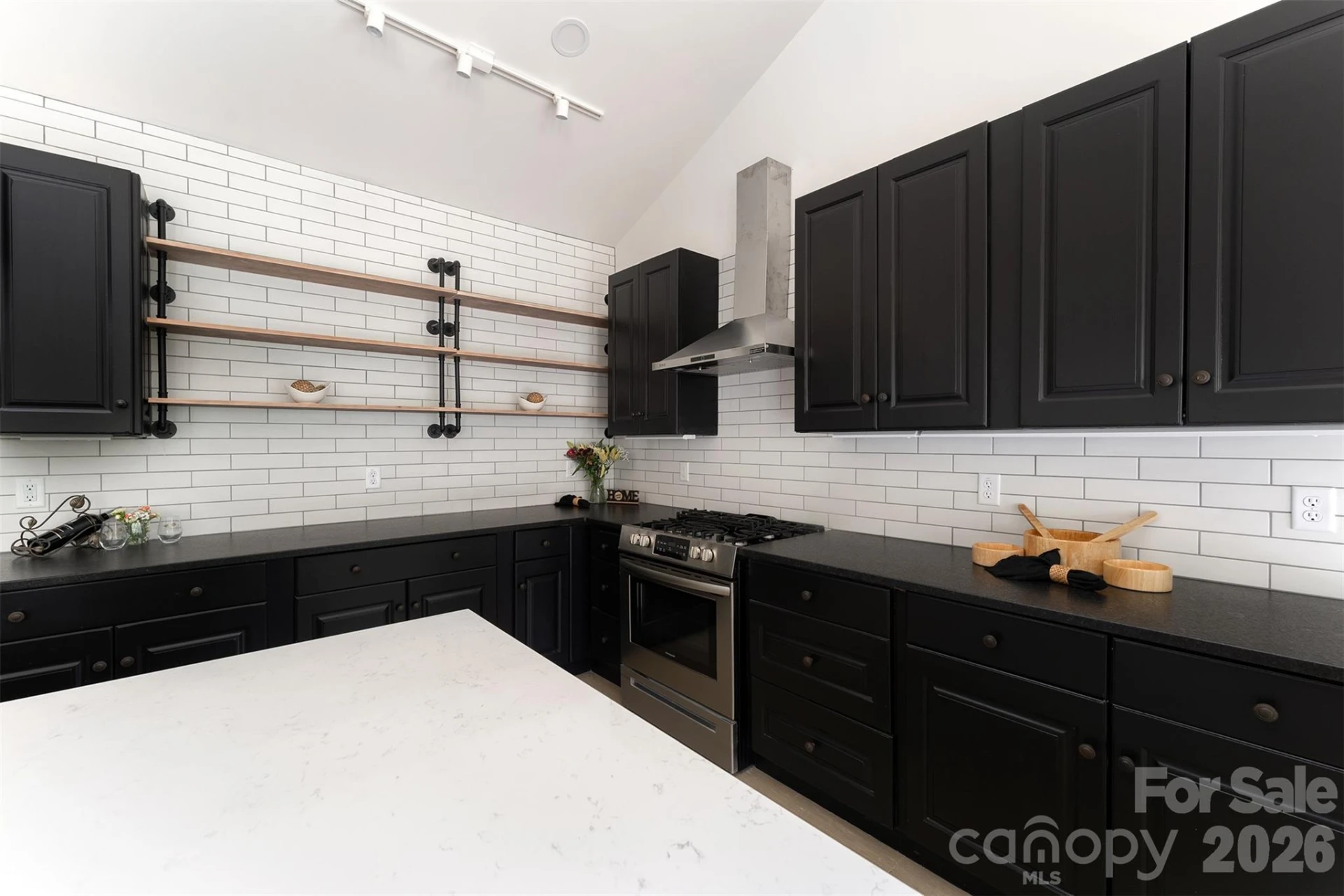 808 Maybank Drive - Photo 8
