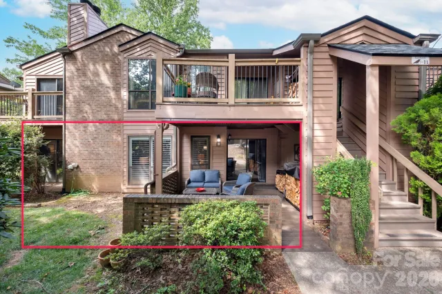 9 Ravencroft Lane