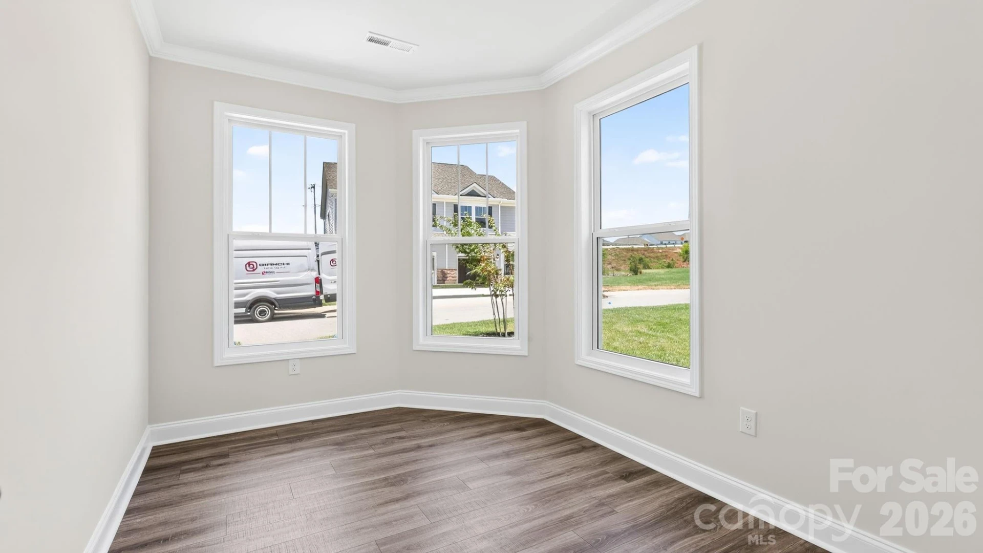 403 Creekview Road - Photo 14