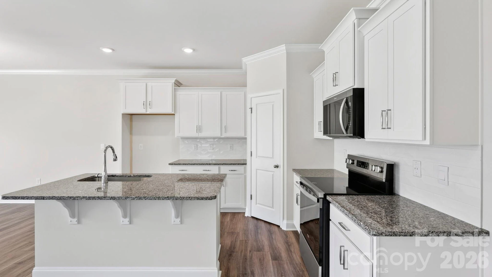 403 Creekview Road - Photo 7
