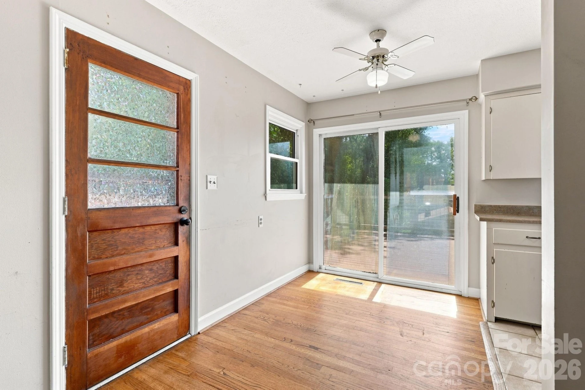 14 E Indiana Avenue - Photo 5