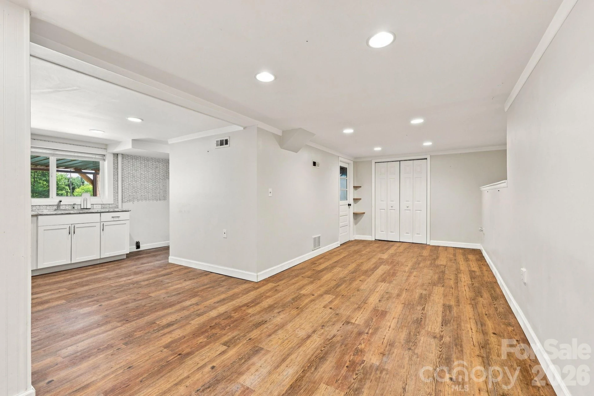 14 E Indiana Avenue - Photo 18