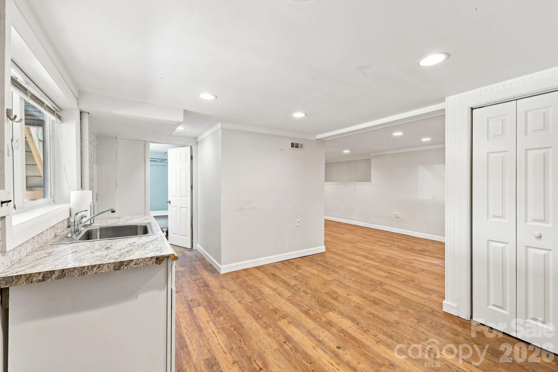 14 E Indiana Avenue - Photo 19