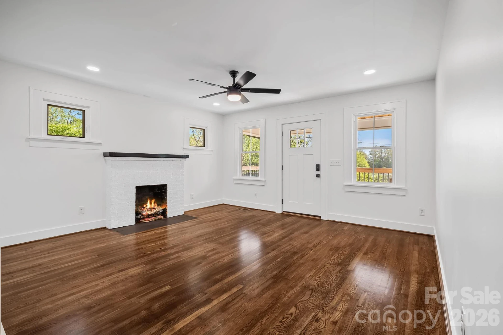 154 Laurel Loop - Photo 5