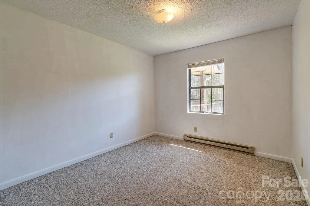 216 Pickens Road - Photo 14