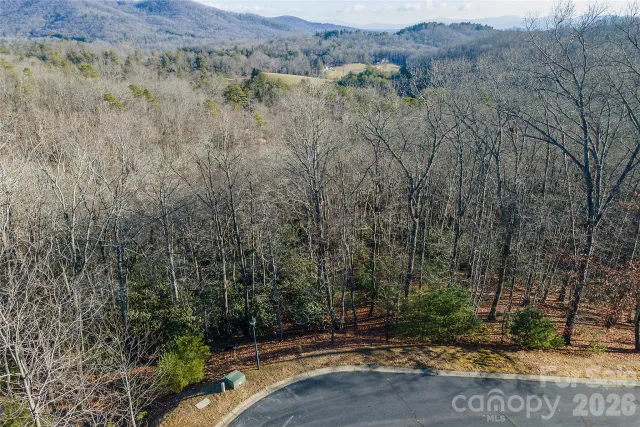 80 Buckhead Trail