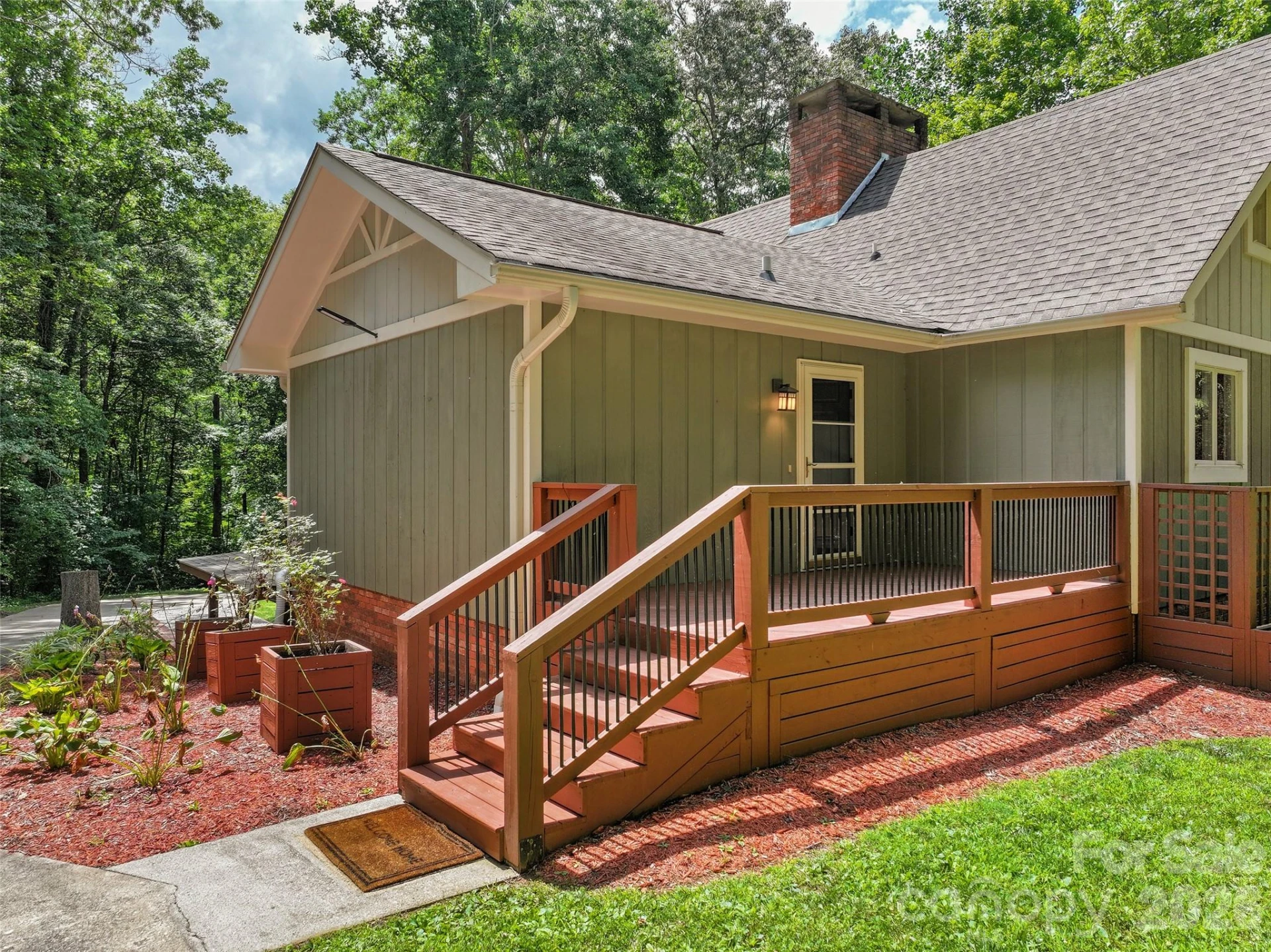 82 Sunburst Drive - Photo 3