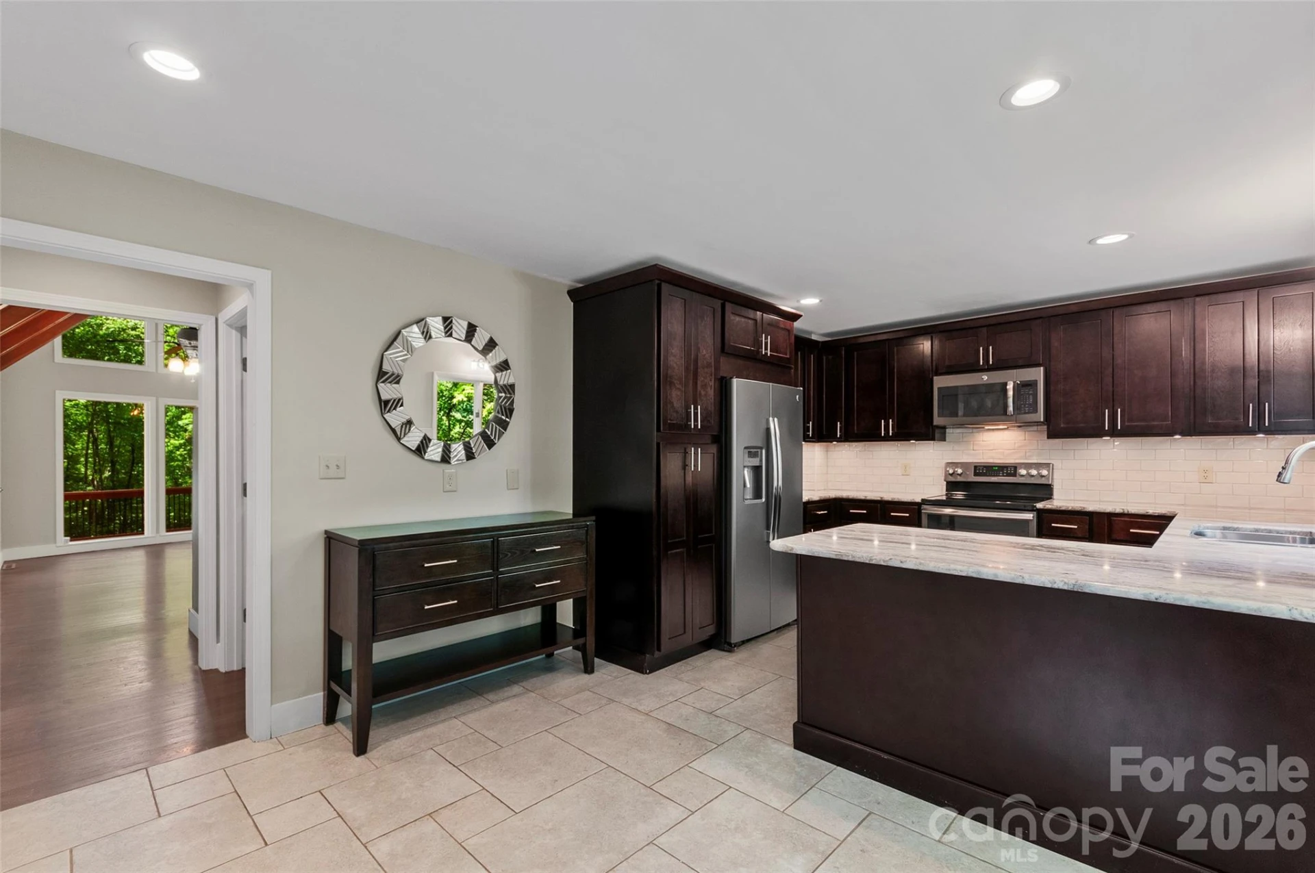 82 Sunburst Drive - Photo 8