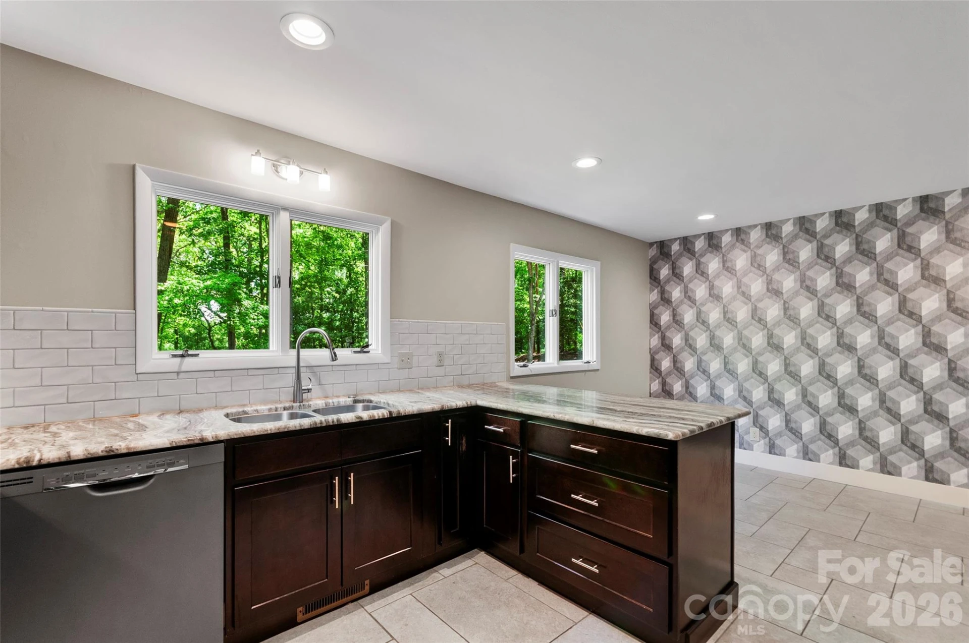 82 Sunburst Drive - Photo 9