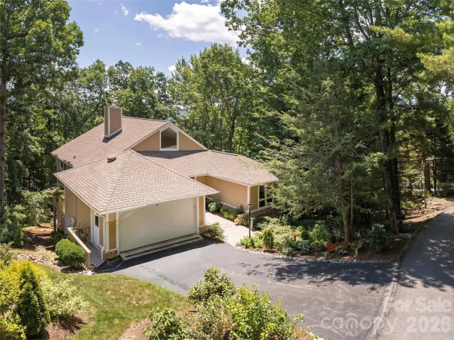 210 Claymoor Court