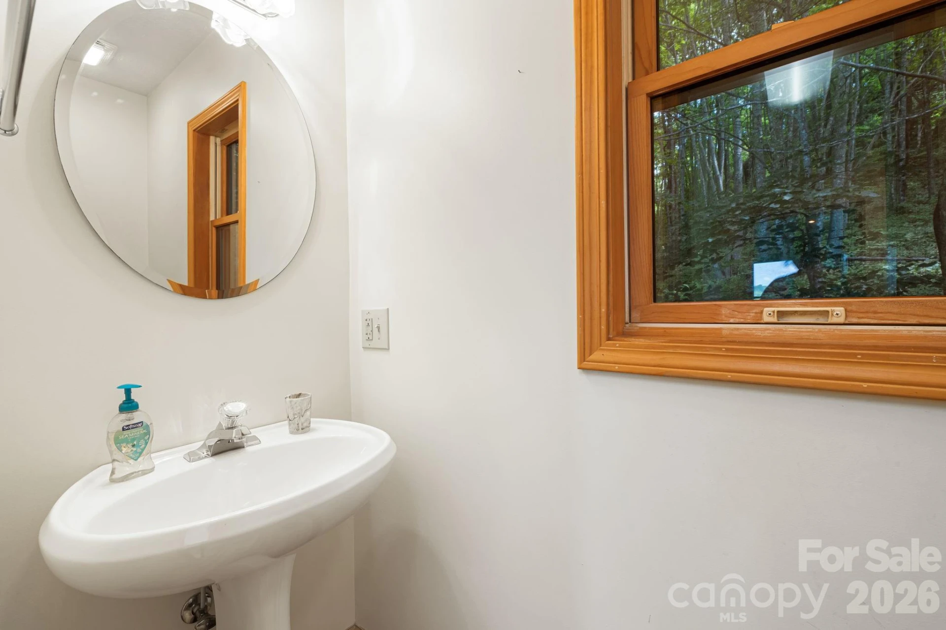 299 Basswood Road - Photo 18