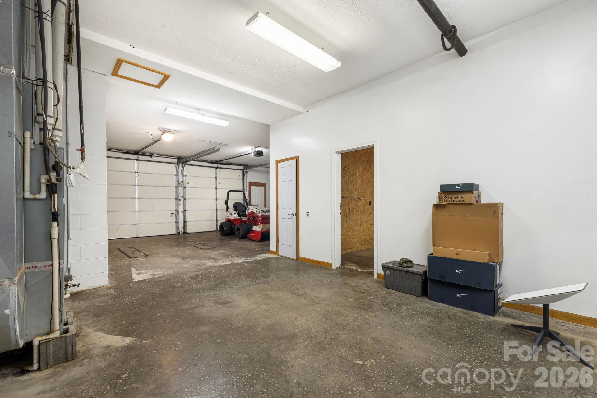 299 Basswood Road - Photo 32