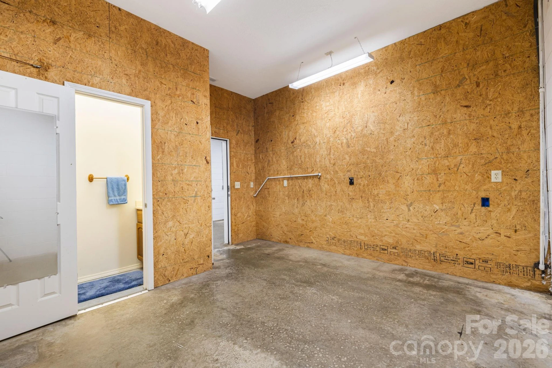 299 Basswood Road - Photo 33