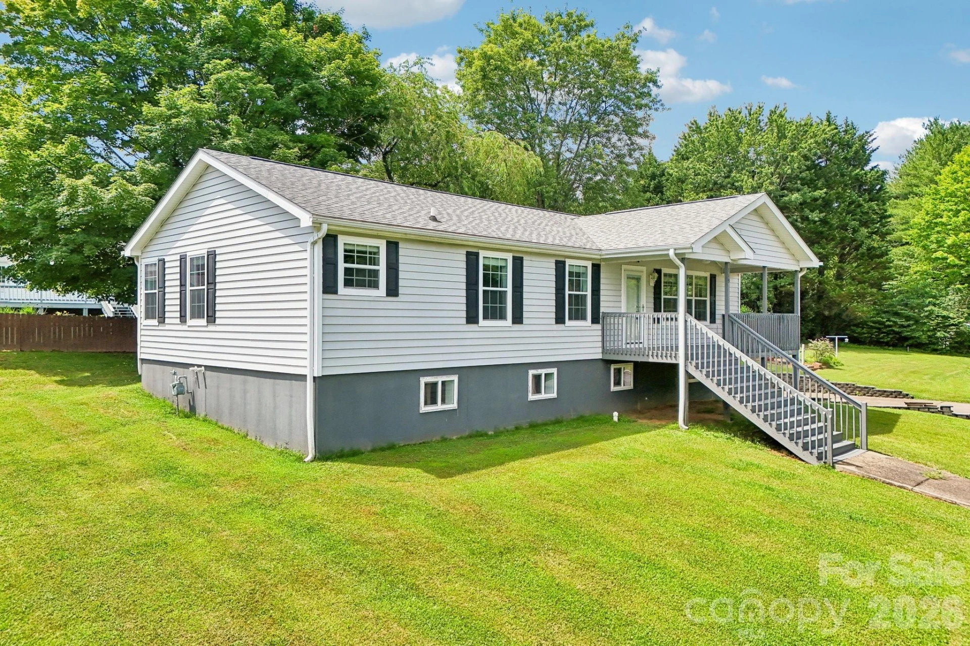 119 E Meadow Lane - Photo 2