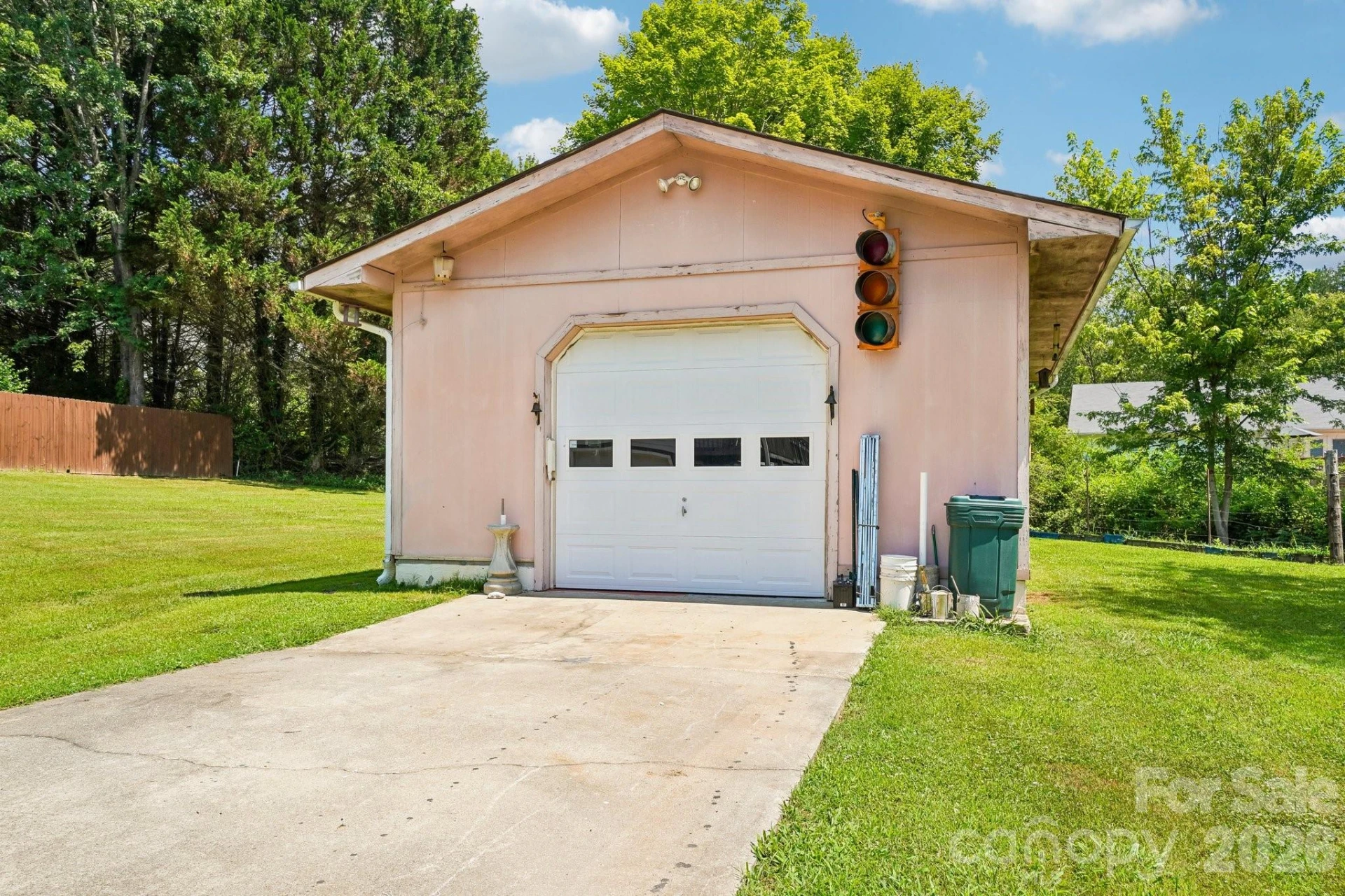 119 E Meadow Lane - Photo 30