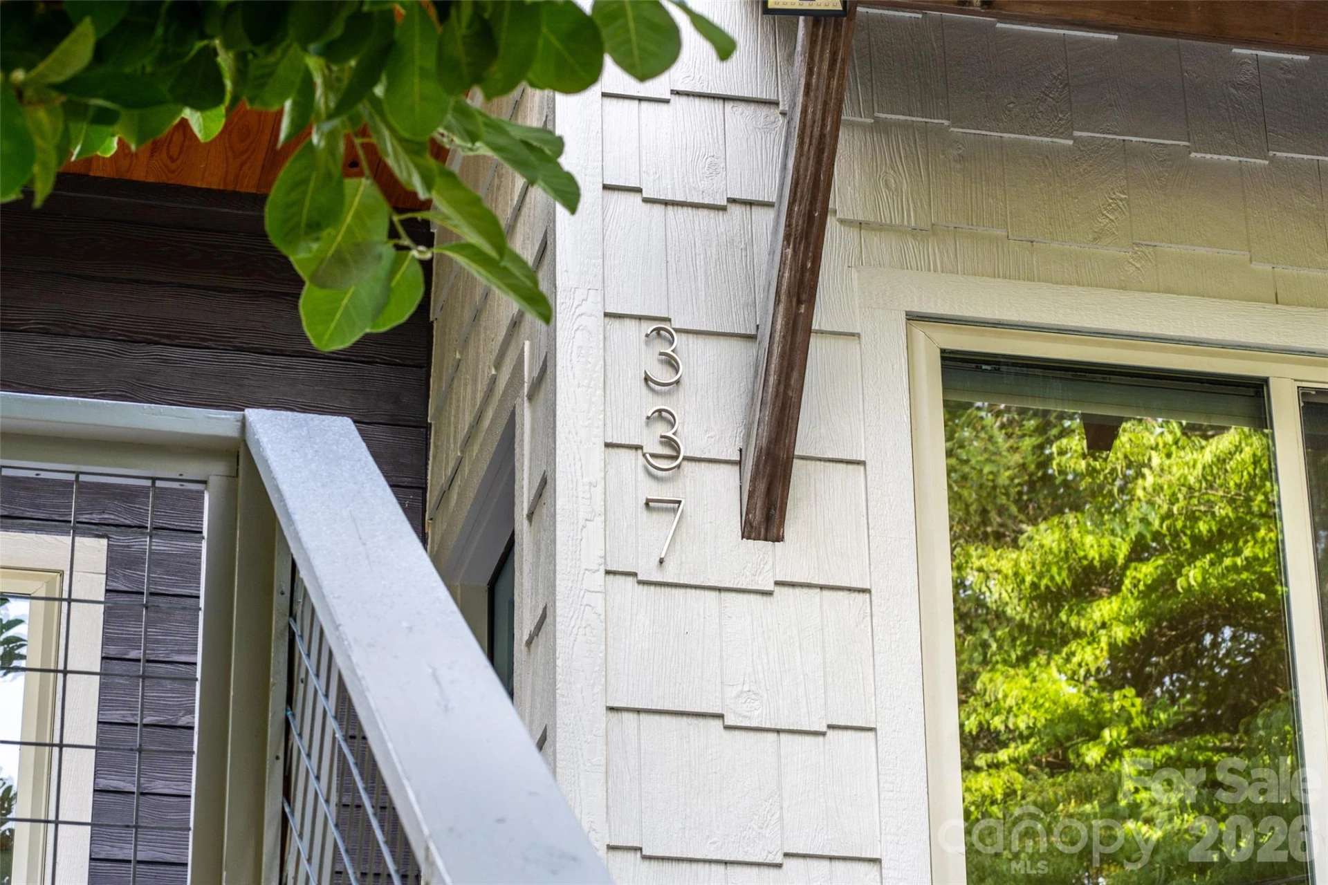 337 Sand Hill Road - Photo 3