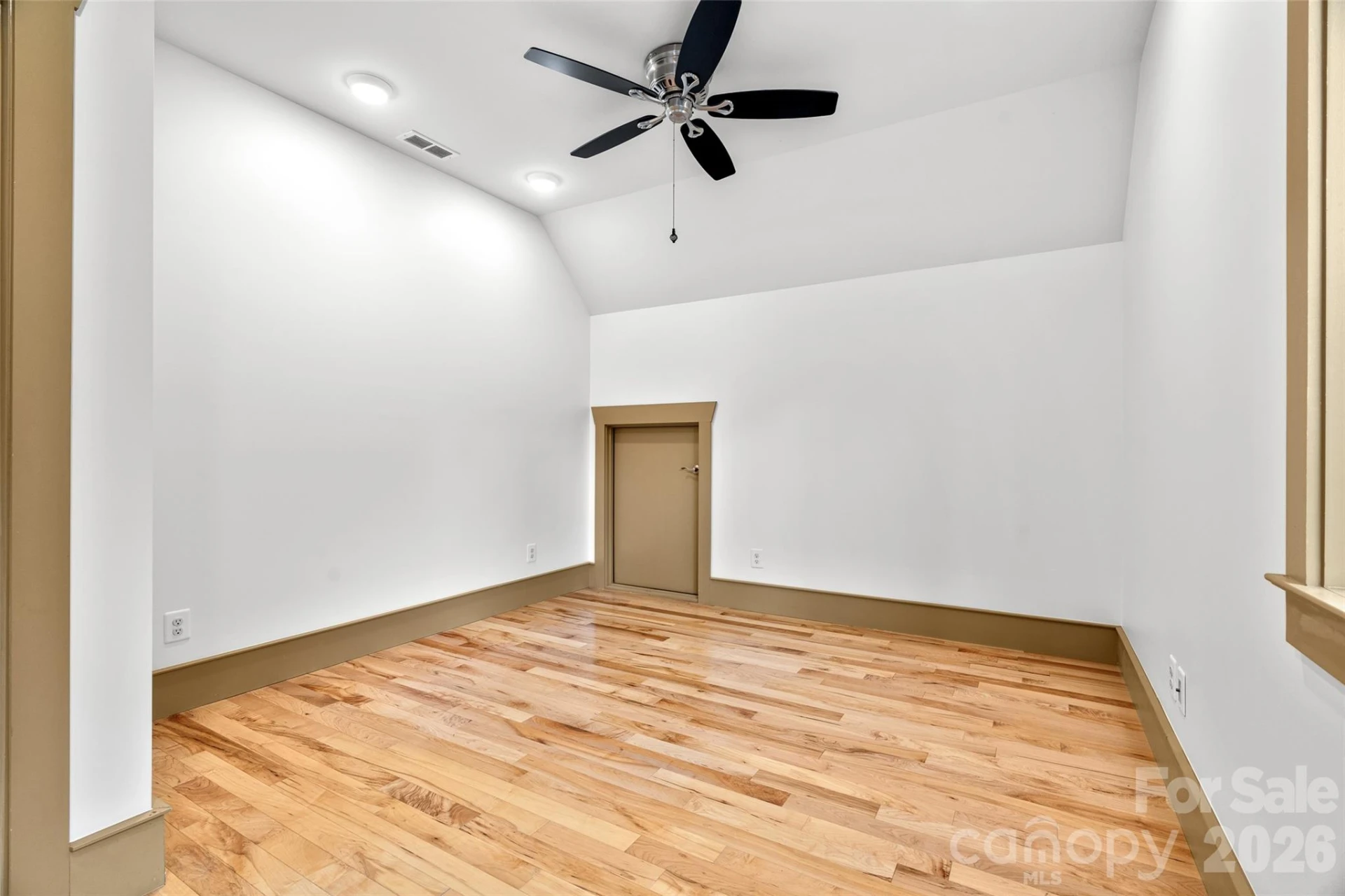 337 Sand Hill Road - Photo 33