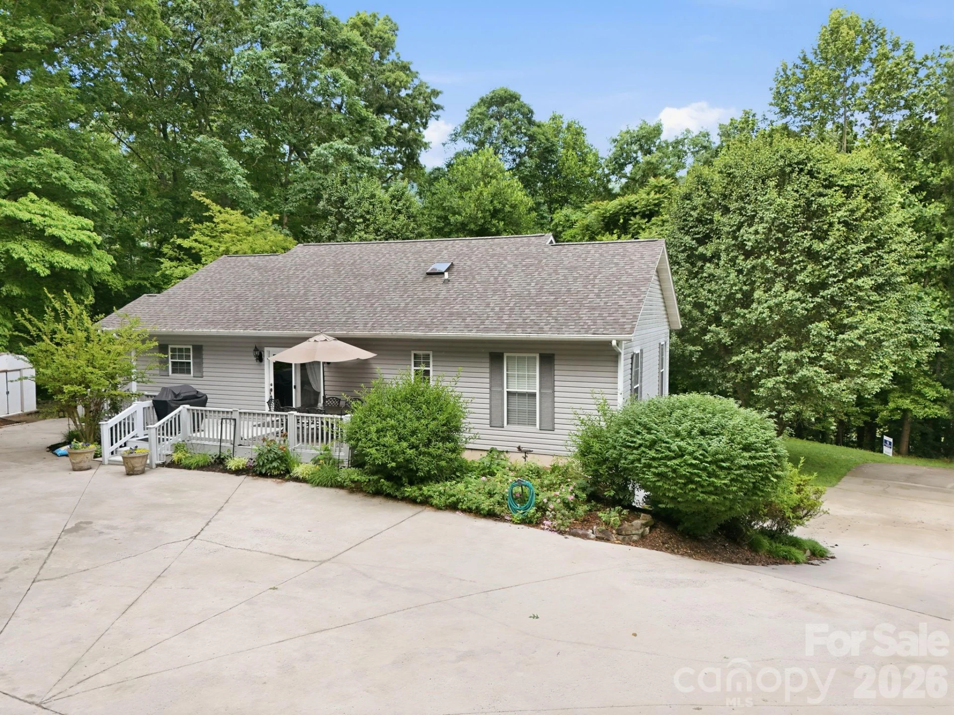124 Lytle Cove Road - Photo 3