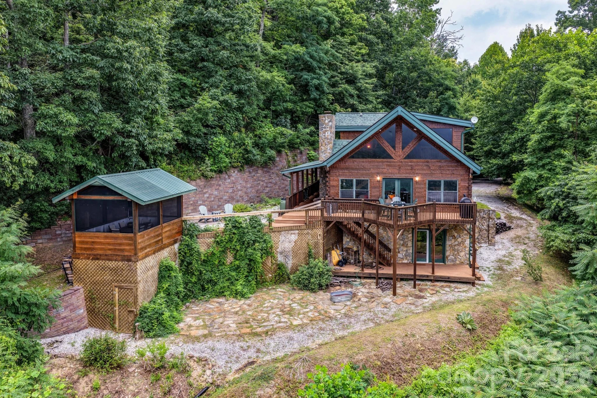 1411 Wolf Pen Road - Photo 3
