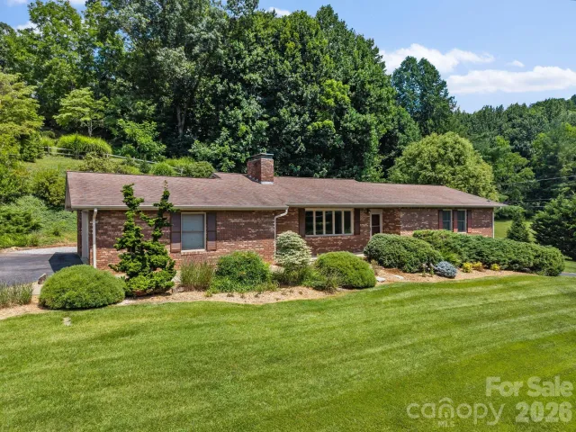 44 Green Drive