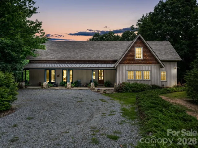 103 Old Saluda Drive, Saluda, NC, 28773