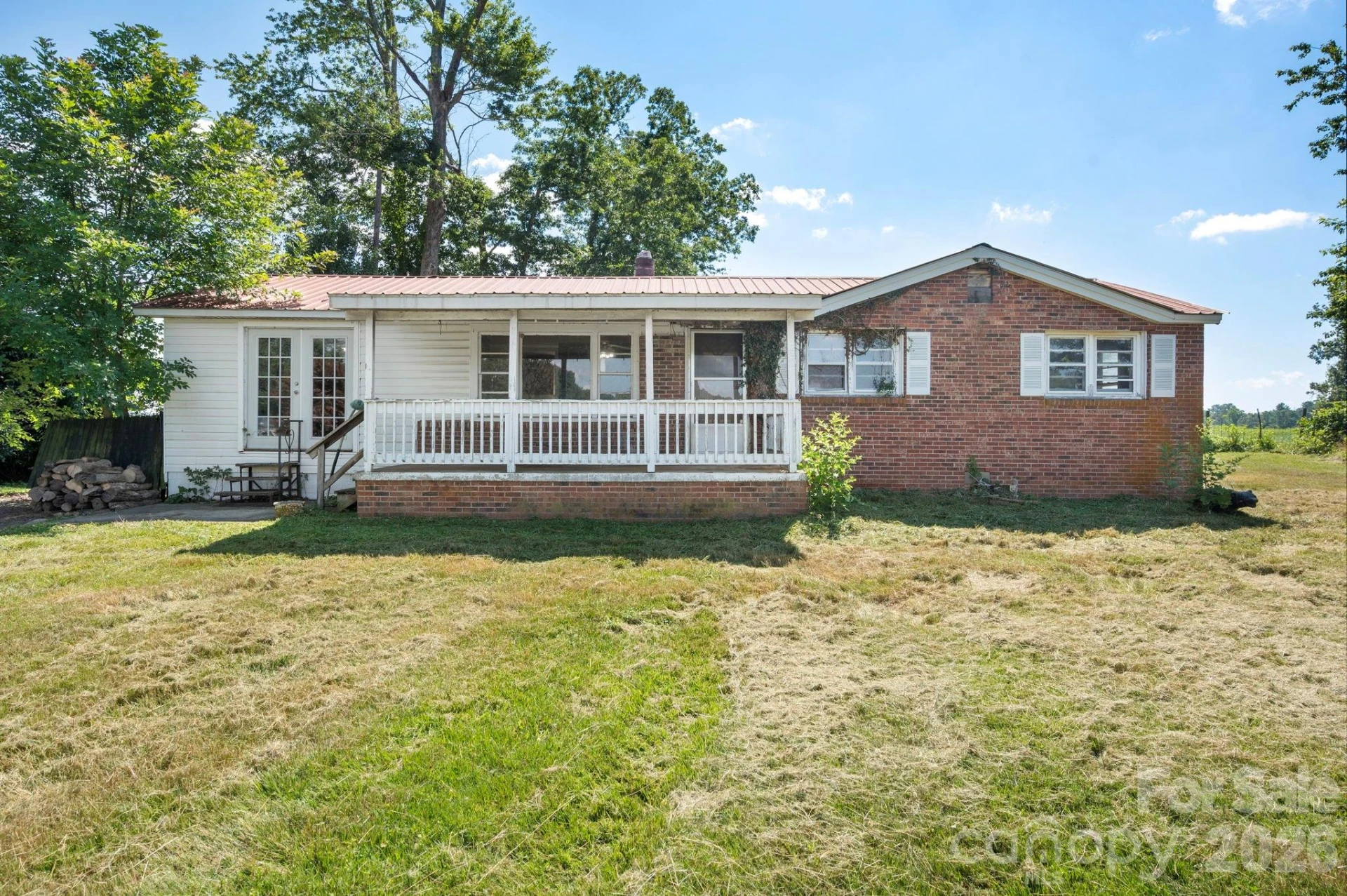 86 Sterling Drive - Photo 2