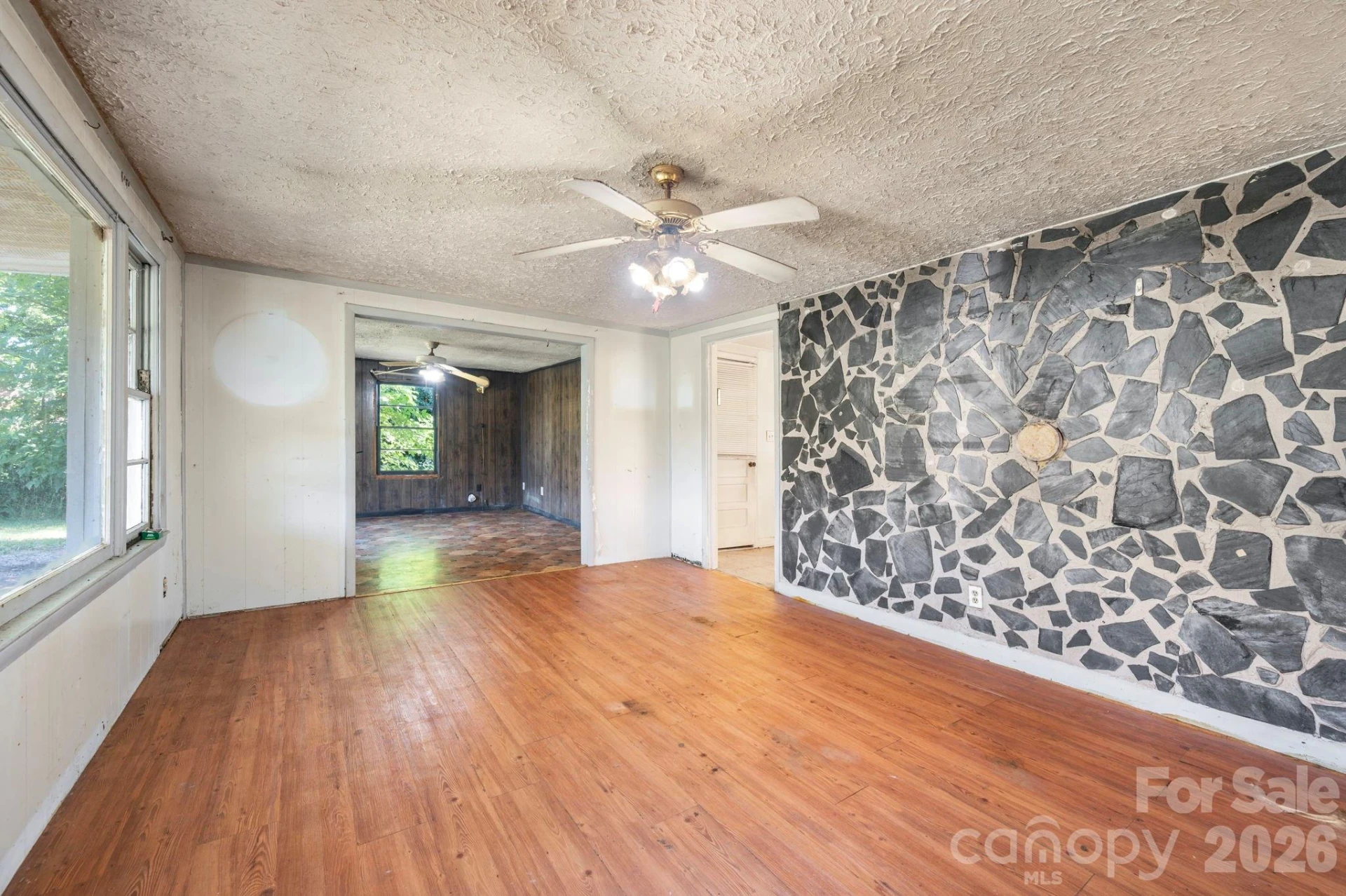 86 Sterling Drive - Photo 6