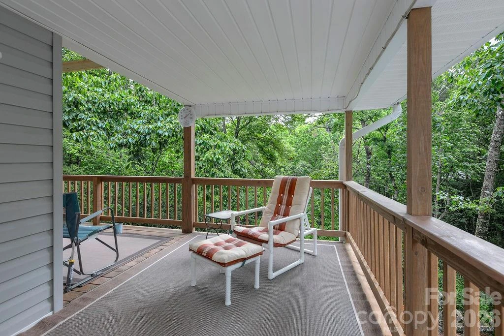 108 Easy Street - Photo 8