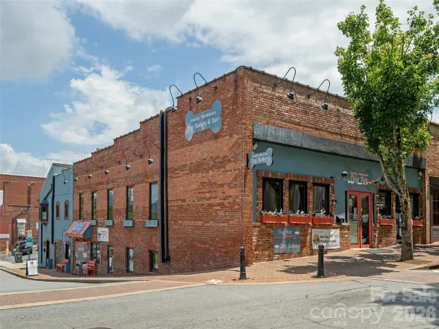 44 Church Street, Waynesville, NC, 28786