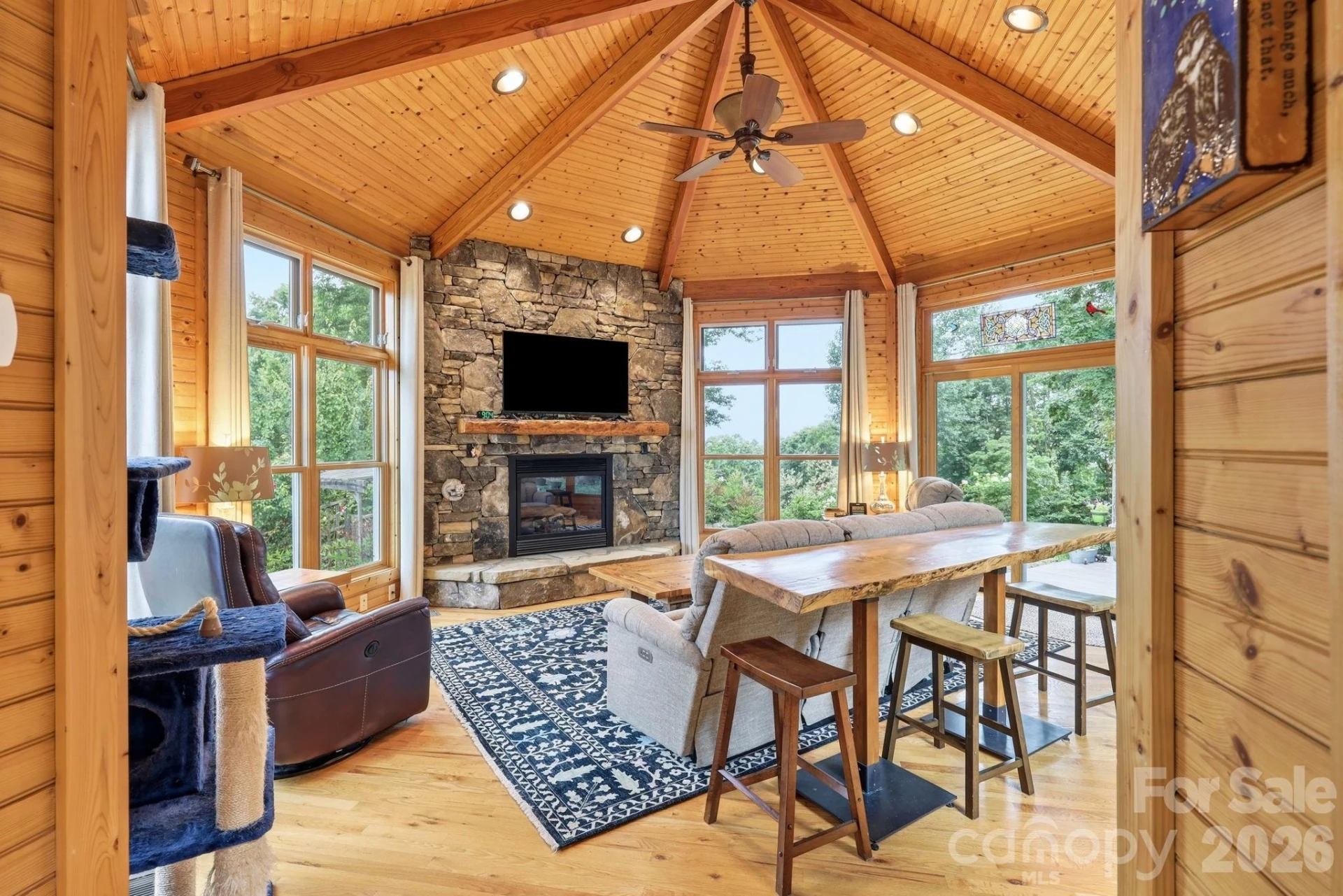 241 Alta Vista Drive - Photo 2