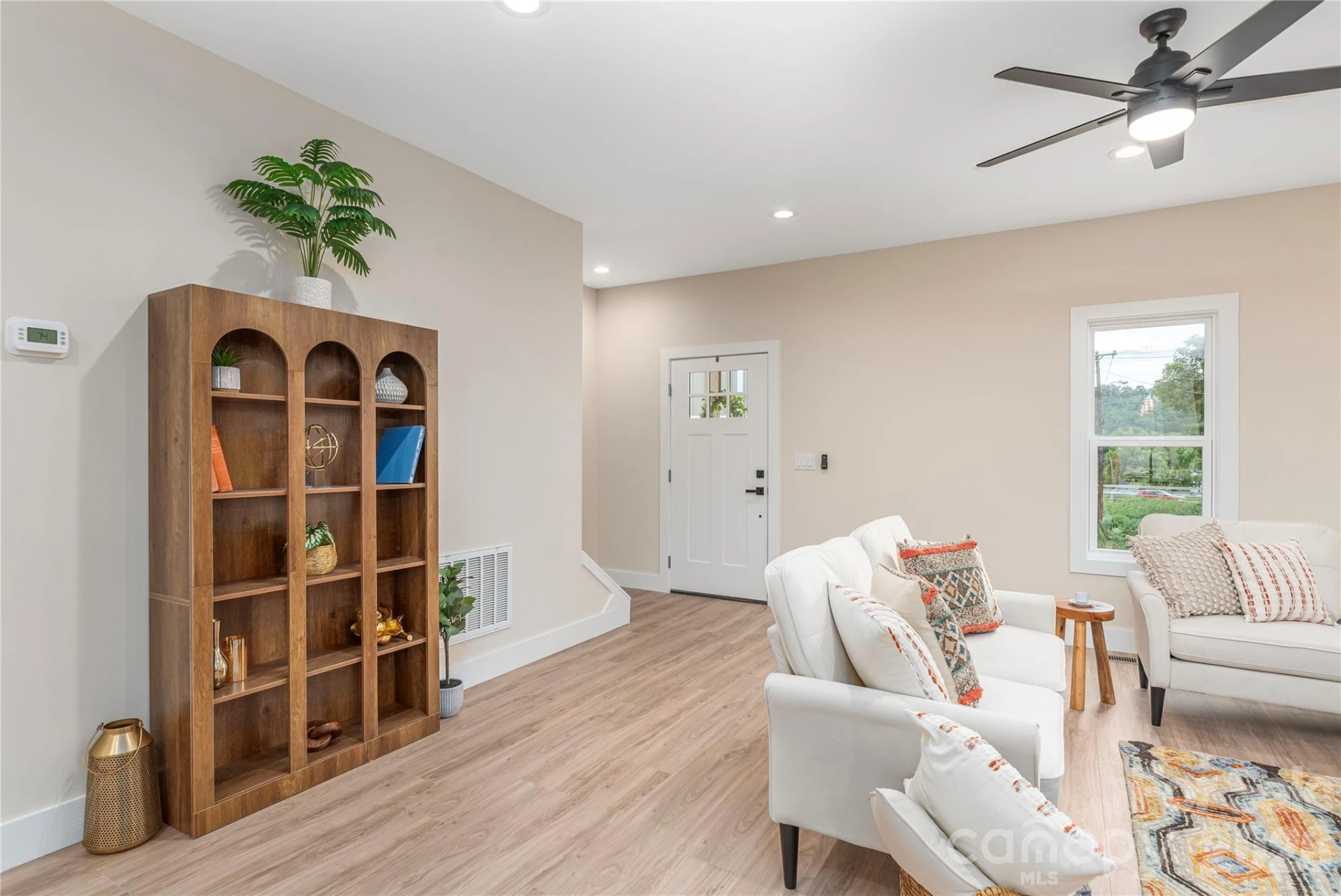 33 Elkwood Avenue - Photo 6