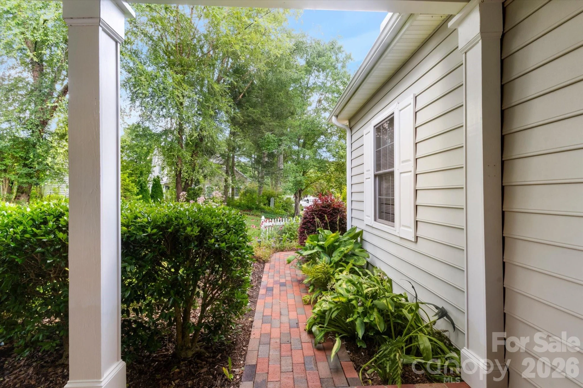36 Sheffield Place - Photo 2