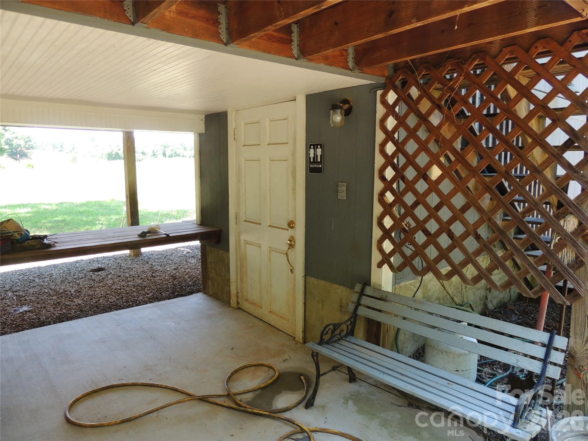 632 Rock Corner Road - Photo 33